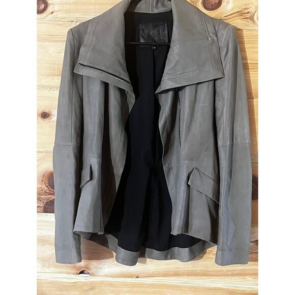 Dawn Levy Leather Grey Zip up jacket. Womens Medium. High-Low. Soft! - Picture 2 of 11